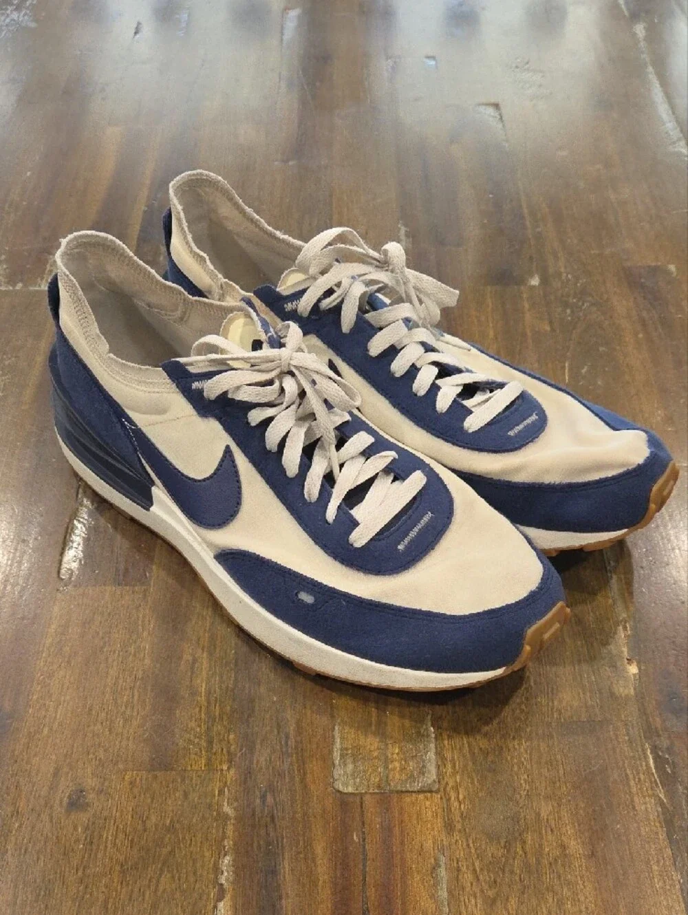 Nike waffle one